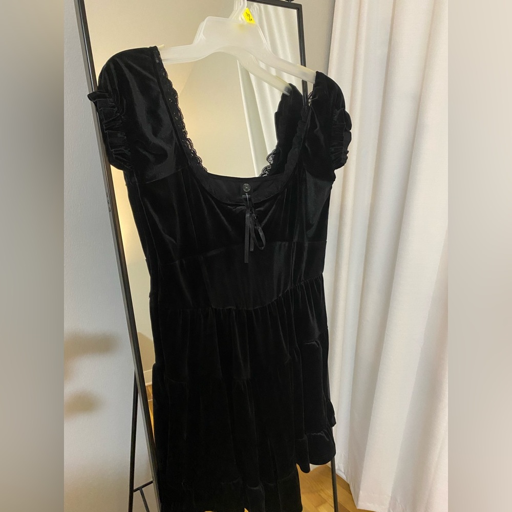 Velvet Short Sleeve Romper